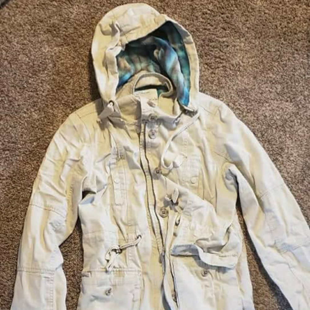 Zip up coat